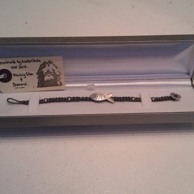 Engraved silver fish bracelet